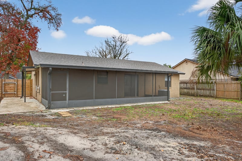 Photo 33 of 6246 Alfredo Dr W, Jacksonville, FL 32244, photographed by Megapixeler