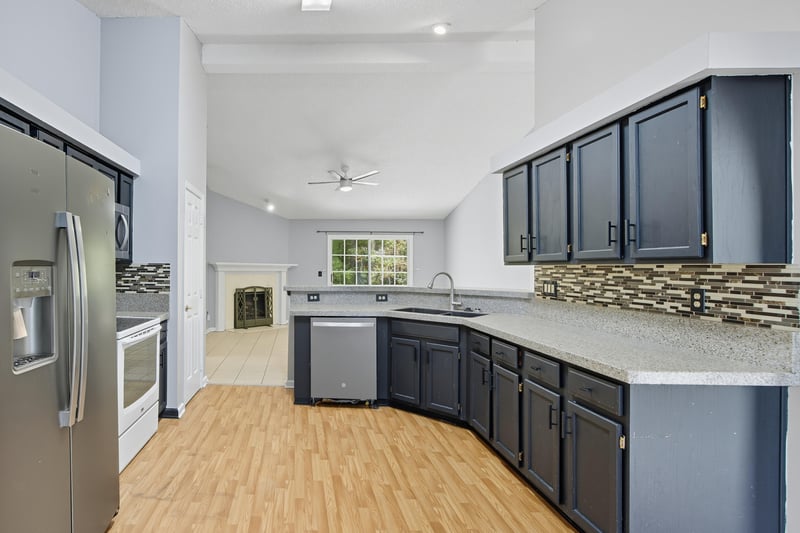 Photo 14 of 7751 Fawn Lake Dr S, Jacksonville, FL 32256, photographed by Megapixeler