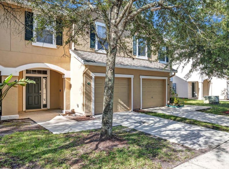 Photo 3 of 5260 Collins Rd unit 907, Jacksonville, FL 32244, photographed by Megapixeler