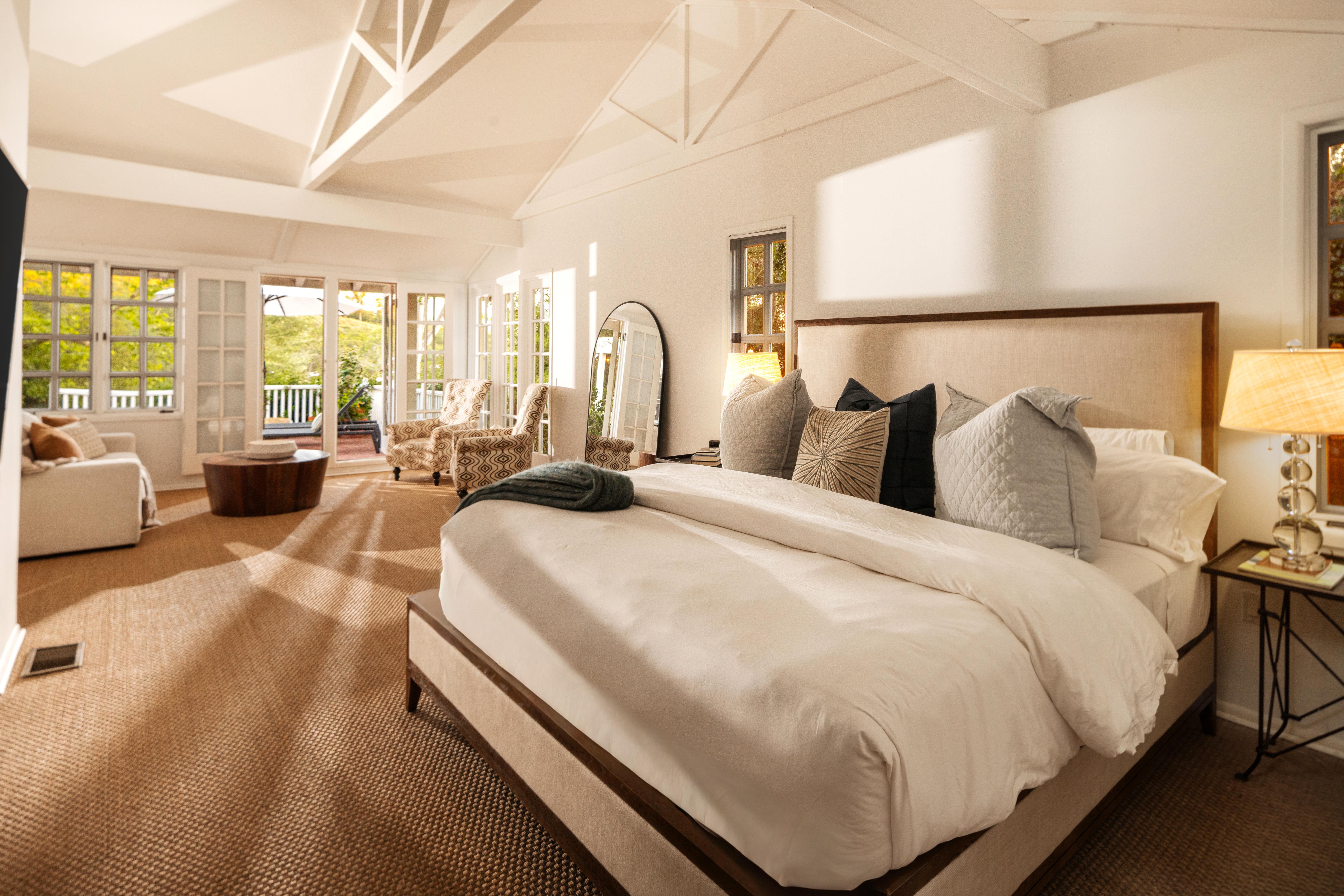 Twilight photography of luxury property at 2915 Hidden Valley Ln, Santa Barbara — deep blue dusk settles over the residence as interior warmth glows through the windows in this virtual tour photography series by VirTour Media, serving Carpinteria, Summerland, and the Carpinteria bluffs corridor. Our team captured still photography, aerial drone photography, and twilight photography from late afternoon through twilight.