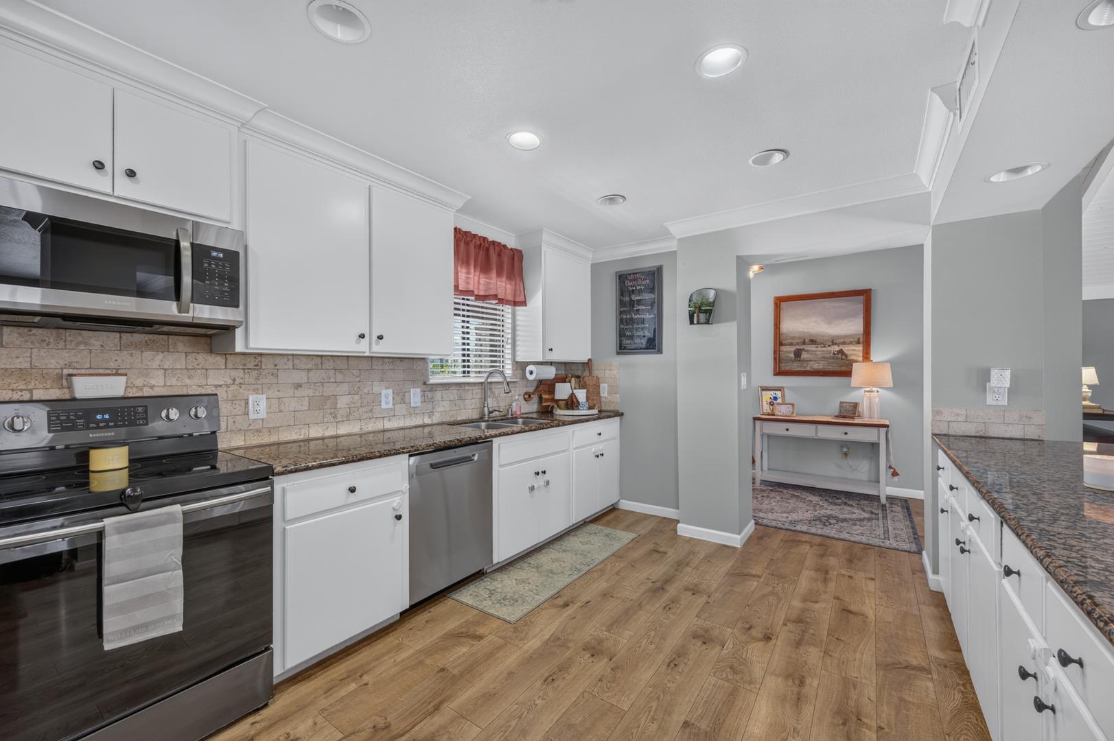 16935 Karen Rd, photo 41