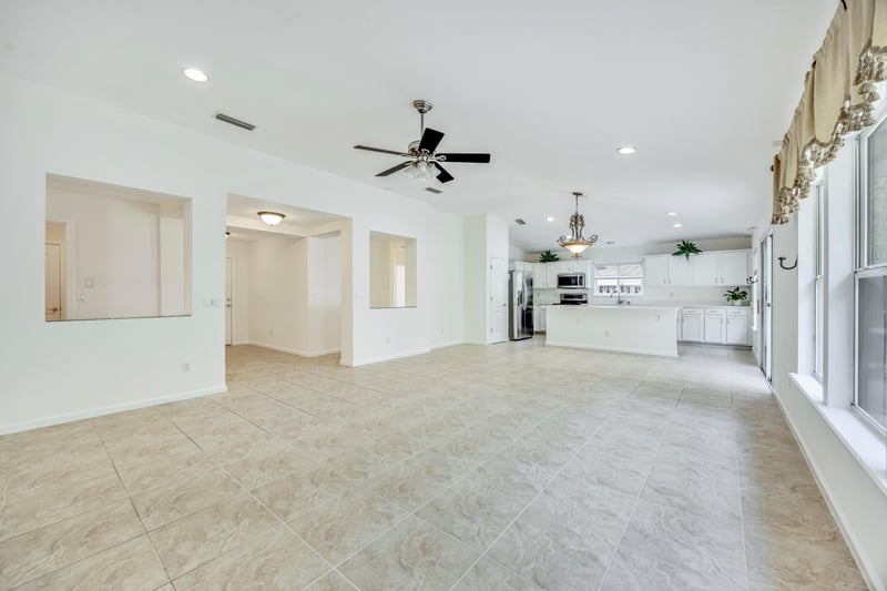 Photo 30 of 657 MacKenzie Cir, St. Augustine, FL 32092, photographed by Megapixeler
