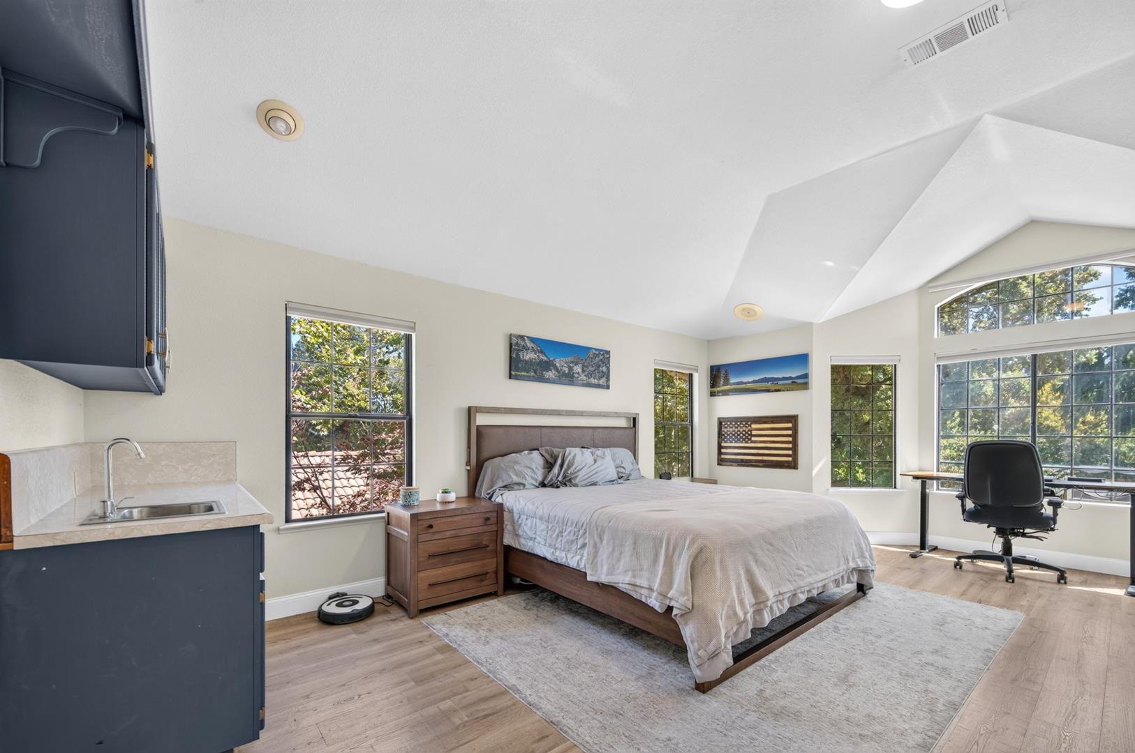813 E Catalina Cir, photo 83