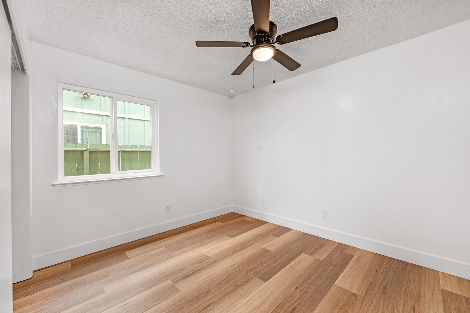 297 E Bullard Ave #124, photo 31