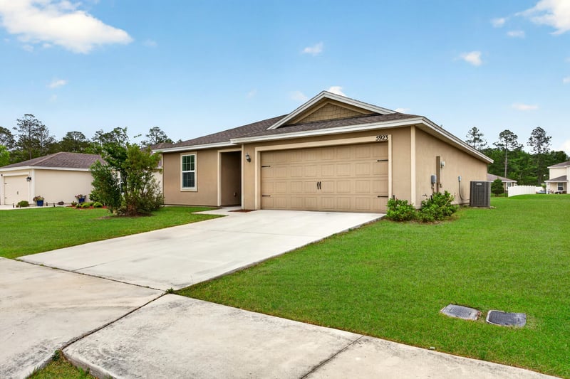 Photo 3 of 5923 Crosby Lk Wy E, Macclenny, FL 32063, photographed by Megapixeler