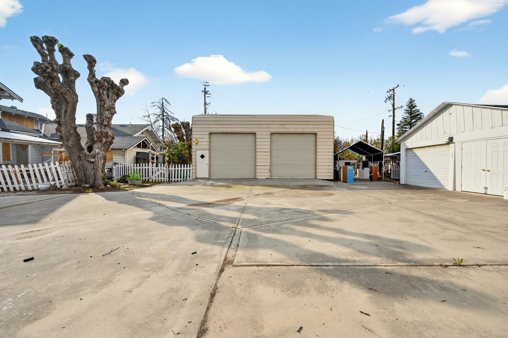 435 N Alta Ave, photo 75