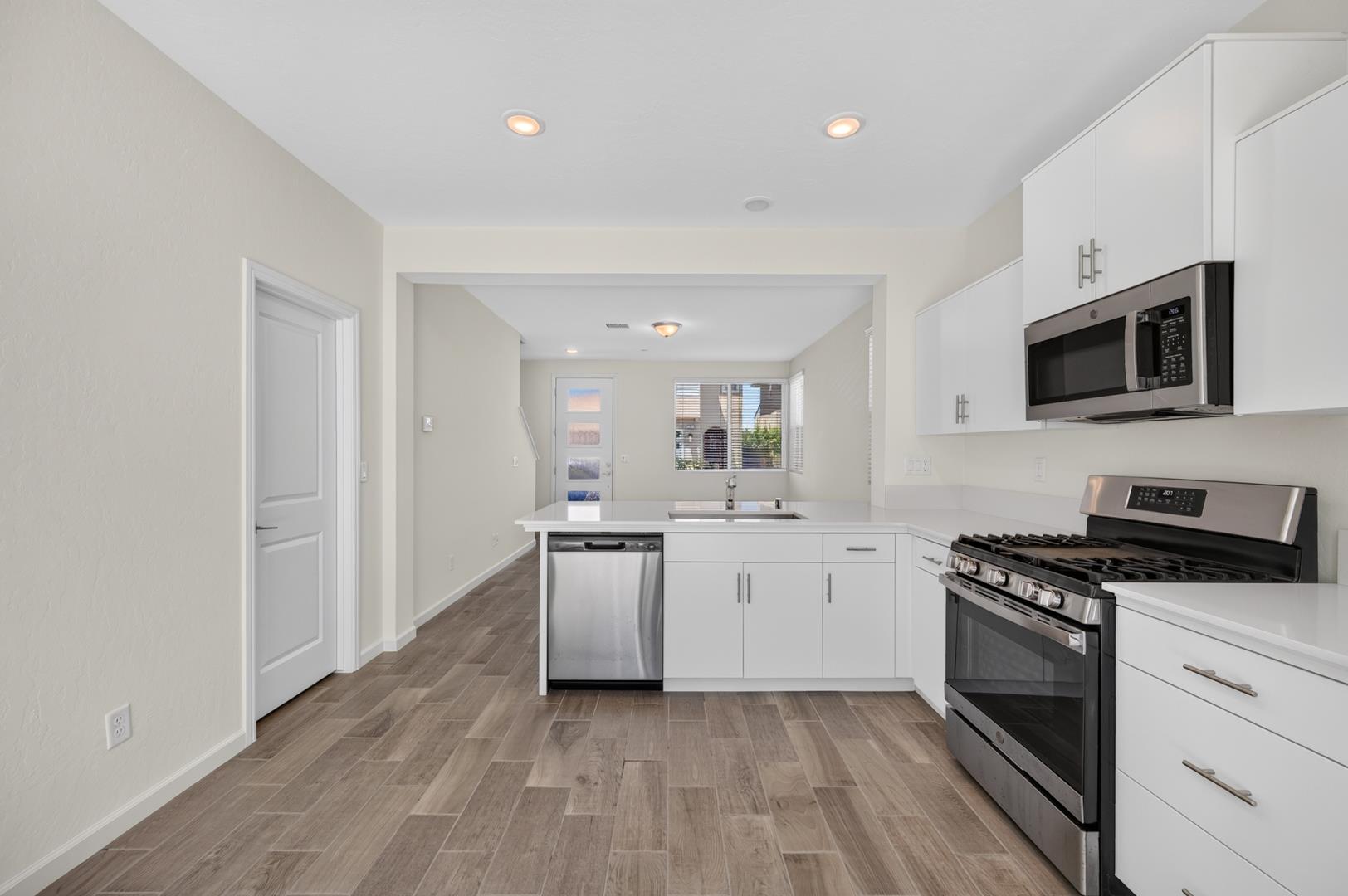 3762 Greystoke Way, photo 14