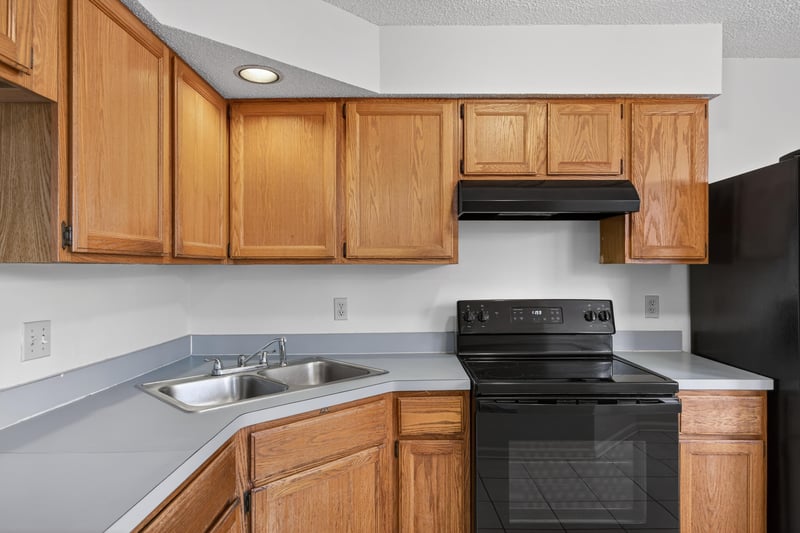 Photo 11 of 8725 Huntington Woods Cir N, Jacksonville, FL 32244, photographed by Megapixeler