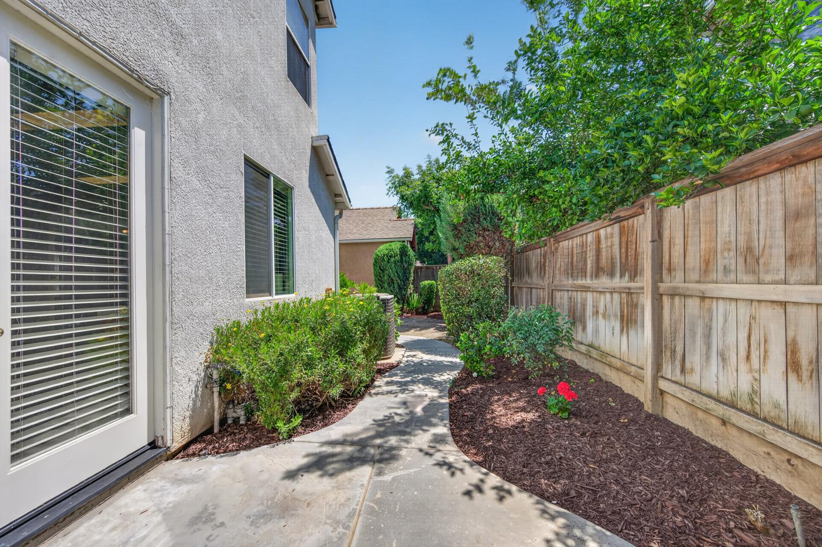 714 W Riviera Ln, photo 55