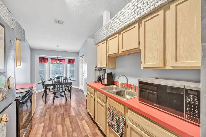 Photo 15 of 8628 Mayall Dr, Jacksonville, FL 32220, photographed by Megapixeler