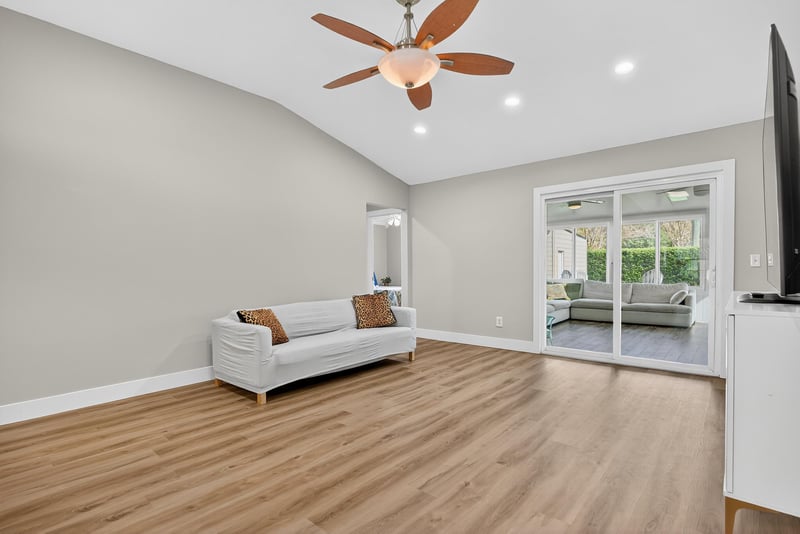 Photo 13 of 12293 Cobblefield Cir N, Jacksonville, FL 32224, photographed by Megapixeler