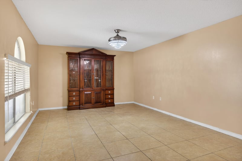 Photo 12 of 5537 Shady Pine St S, Jacksonville, FL 32244, photographed by Megapixeler