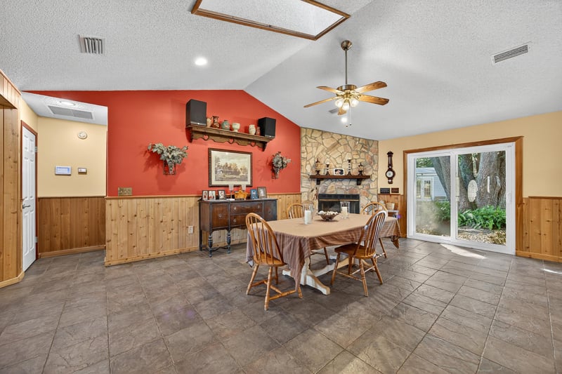 Photo 7 of 13210 Joeandy Rd N, Jacksonville, FL 32225, photographed by Megapixeler