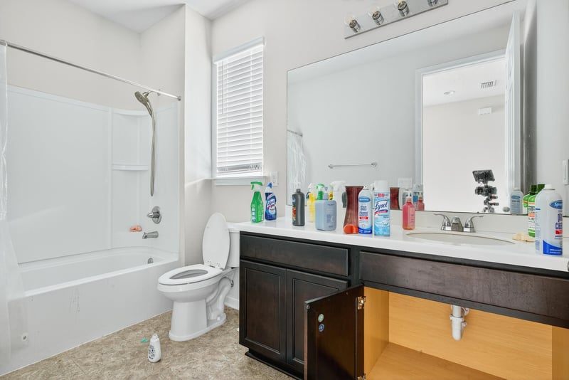 Eviction Photos (21) at 6320 Thatcher, Jacksonville, FL 32222