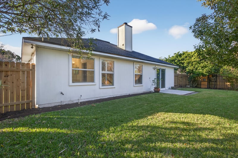 Photo 40 of 2309 Millford Ln W, Jacksonville, FL 32246, photographed by Megapixeler
