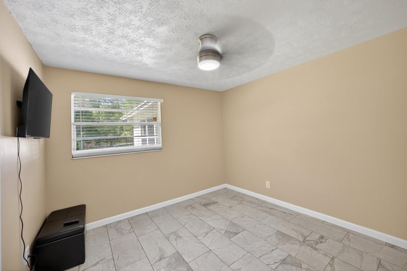 Bedroom 3 at 3627 County Road 218, Middleburg, FL 32068