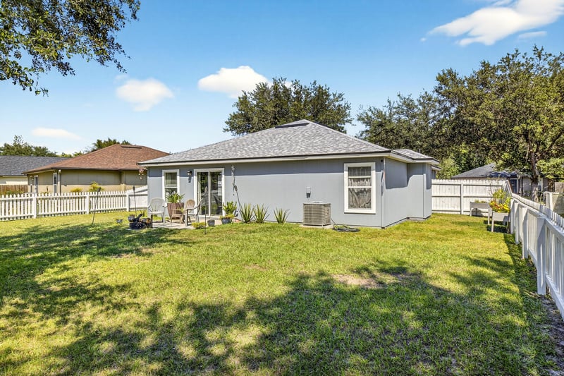 Photo 32 of 12318 Anarania Dr, Jacksonville, FL 32220, photographed by Megapixeler