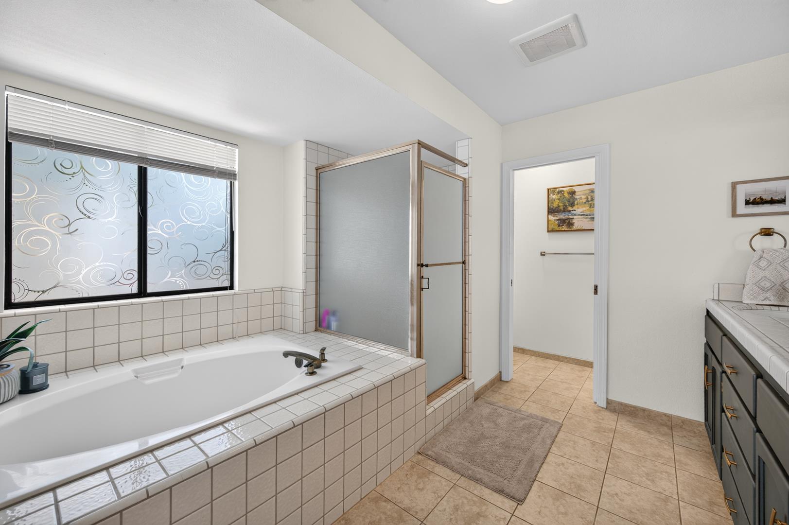 813 E Catalina Cir, photo 60