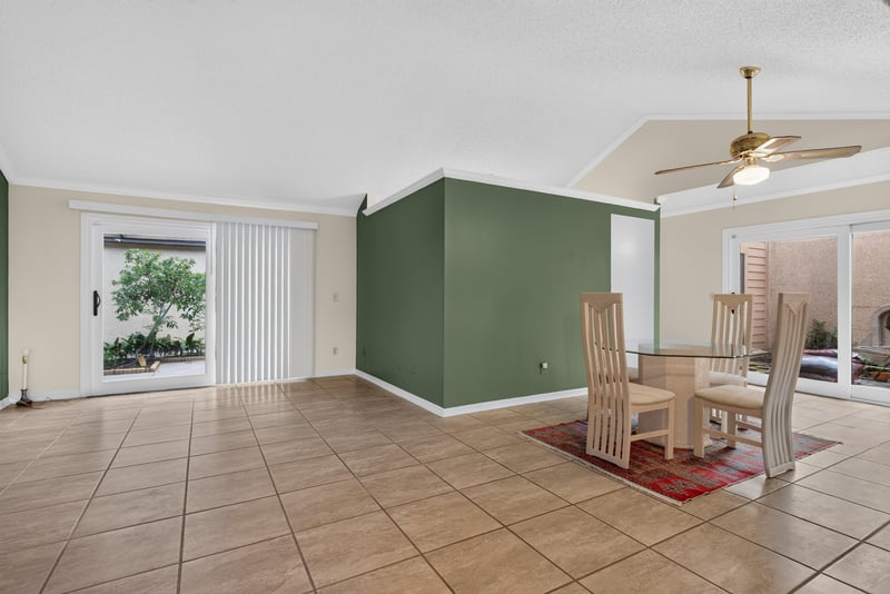 Dining area with ceiling fan and tile floor at 3515 Cormorant Branch Ct, Jacksonville, FL