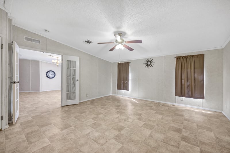 Photo 18 of 337 Shady Oak Cir, St. Augustine, FL 32092, photographed by Megapixeler