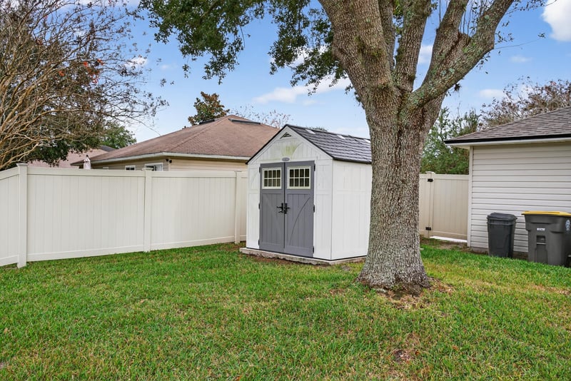 Photo 32 of 9719 Mayville Dr E, Jacksonville, FL 32222, photographed by Megapixeler