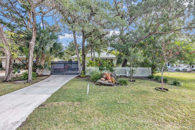 Photo 3 of 132 Menendez Rd, St. Augustine, FL 32080, photographed by Megapixeler