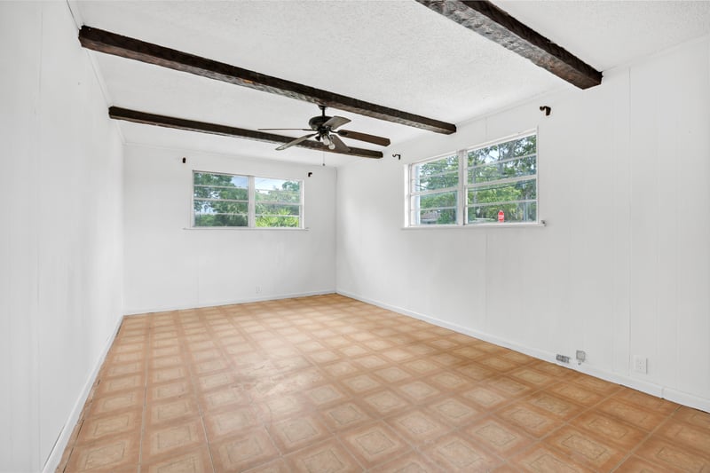 Photo 6 of 810 Moseley Ave, Palatka, FL 32177, photographed by Megapixeler