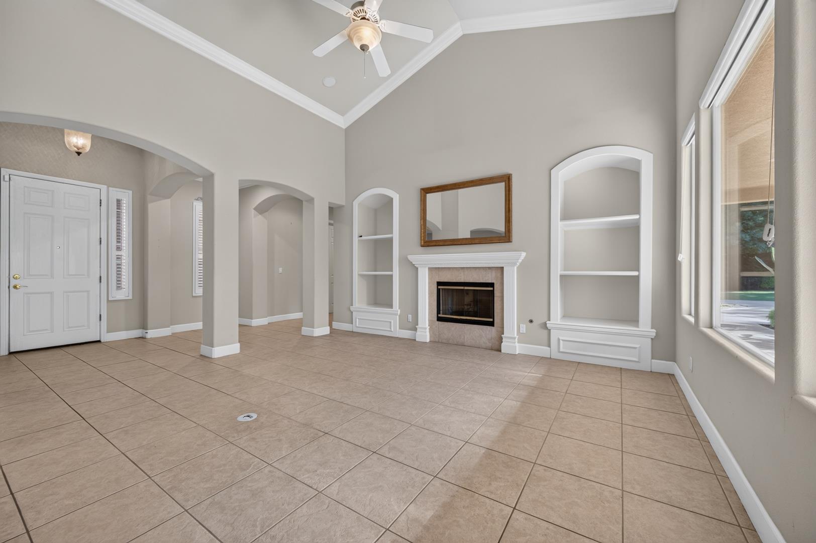 11 W Jordan Ave, photo 16