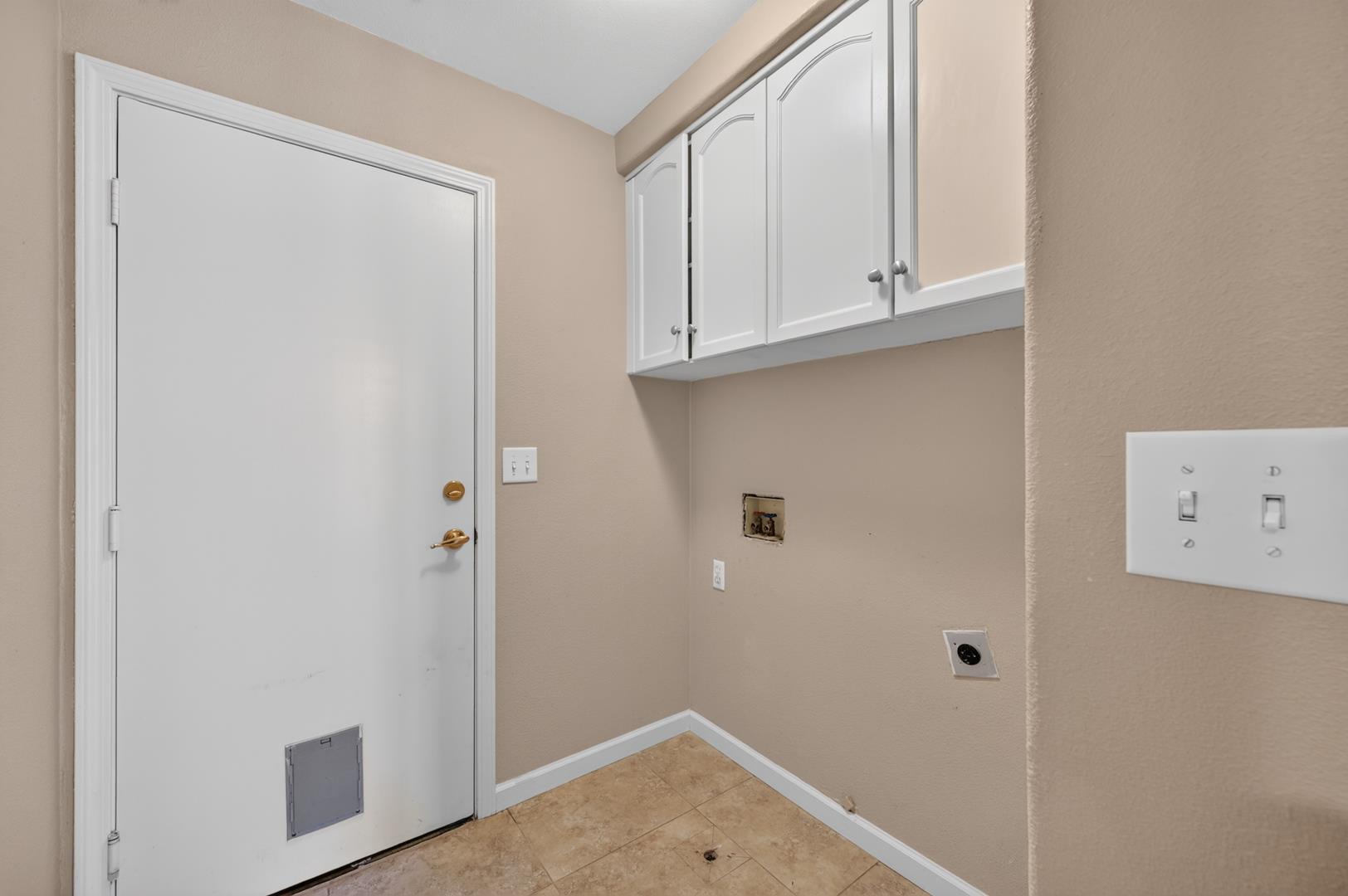 1327 E La France Dr, photo 33