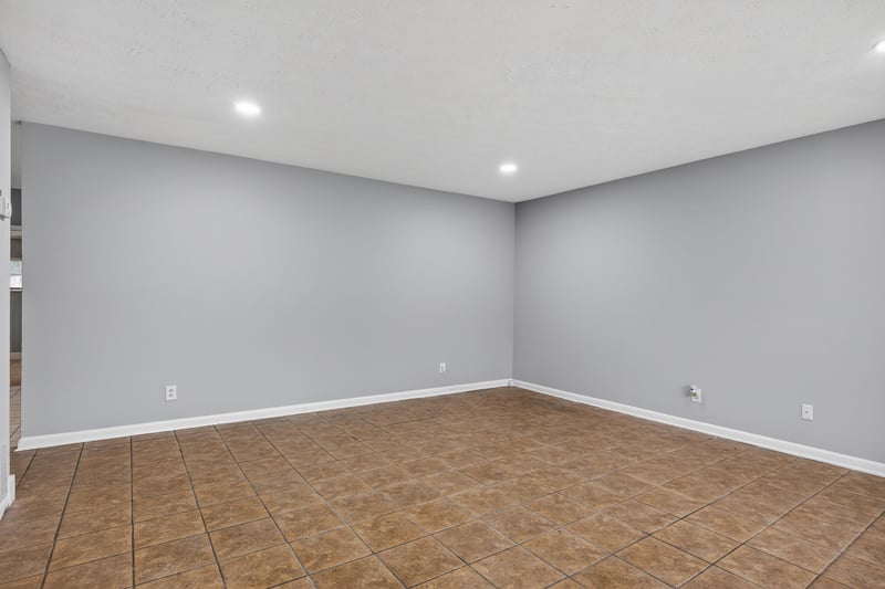 Photo 8 of 7815 Jaguar Dr, Jacksonville, FL 32244, photographed by Megapixeler