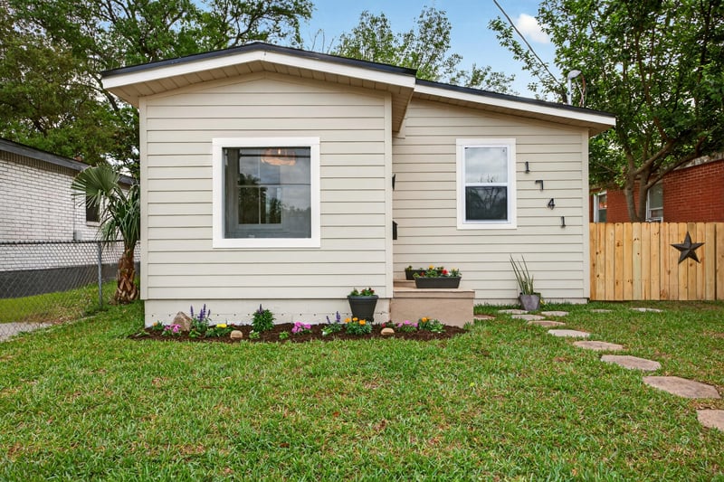 Photo 1 of 1741 Tyler St, Jacksonville, FL 32209, photographed by Megapixeler