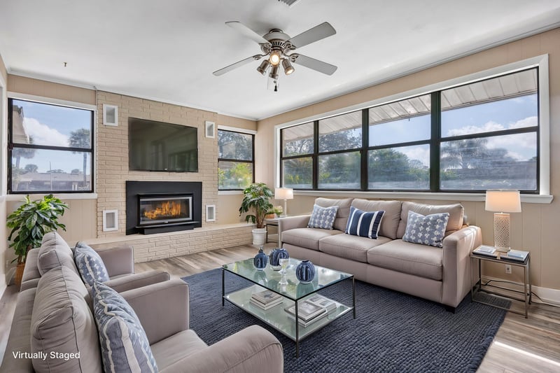 Living Room at 3345 Eunice Rd, Jacksonville, FL 32250