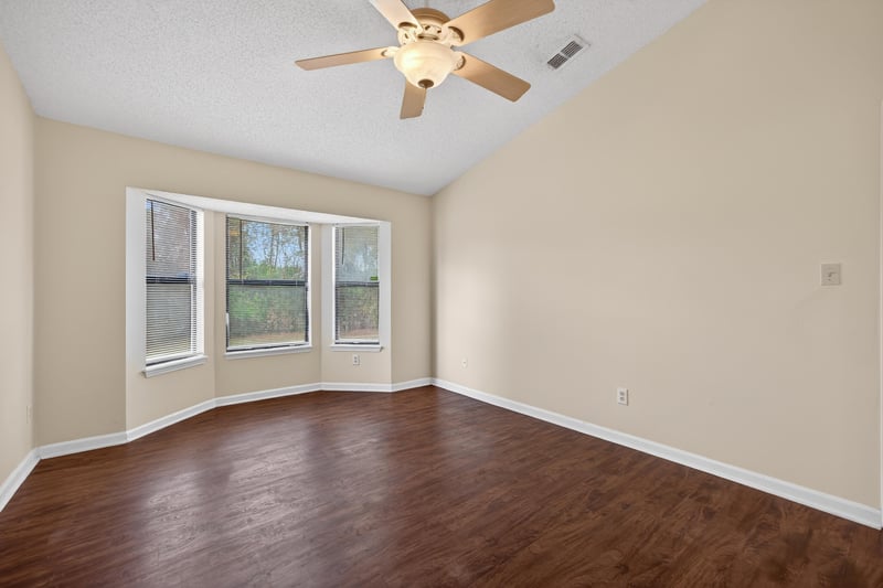 Photo 20 of 8725 Huntington Woods Cir N, Jacksonville, FL 32244, photographed by Megapixeler