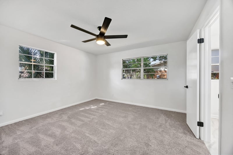 Photo 23 of 947 Grove Park Dr E, Orange Park, FL 32073, photographed by Megapixeler