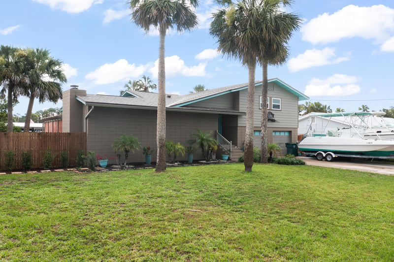 Photo 6 of 3346 Royal Palm Dr, Jacksonville, FL 32250, photographed by Megapixeler