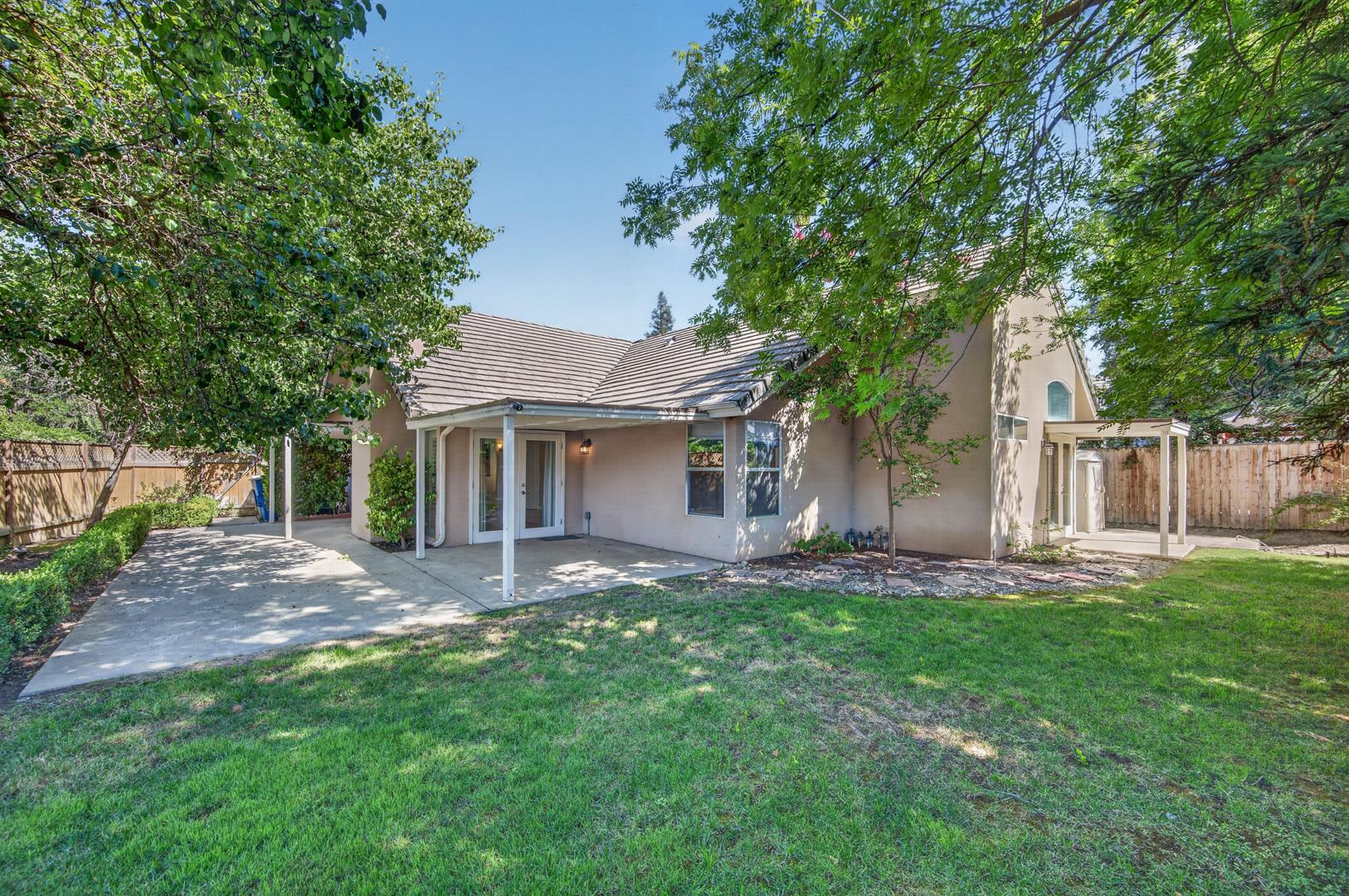 1327 E La France Dr, photo 55