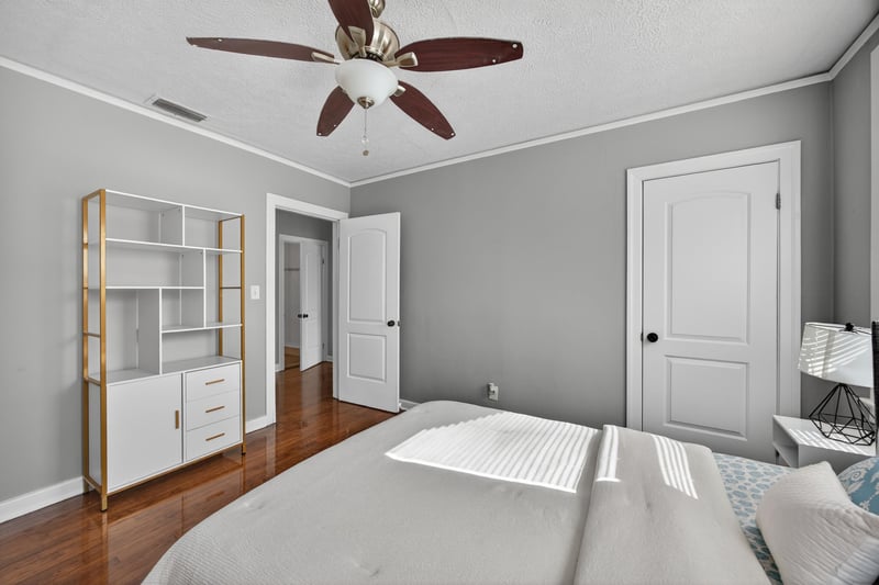Photo 18 of 4660 French St, Jacksonville, FL 32205, photographed by Megapixeler