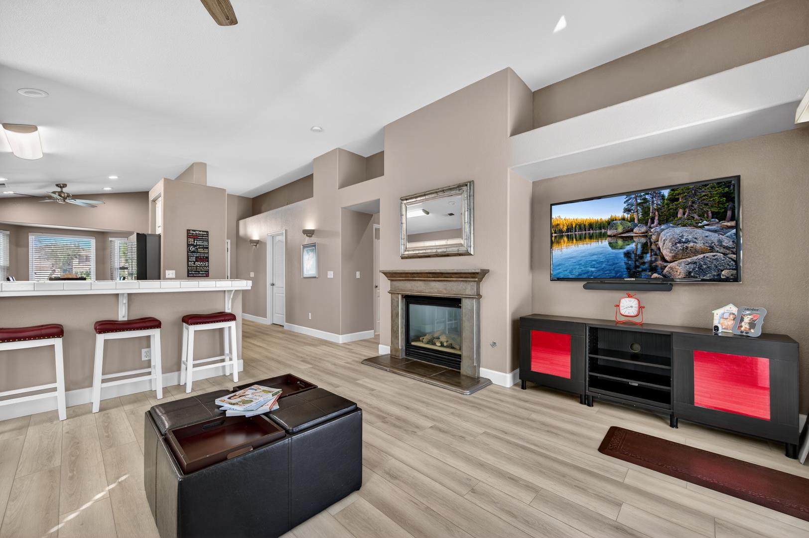 2567 E Tarragon Way, photo 28