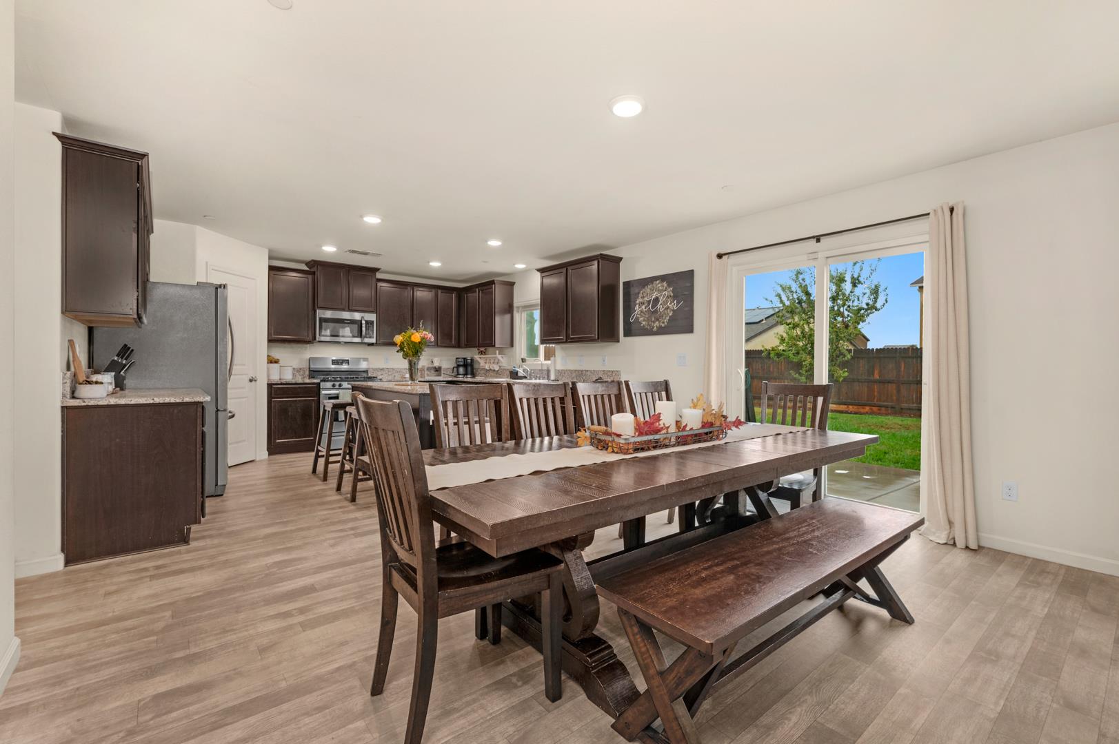 5566 W Farrin Ave, photo 12