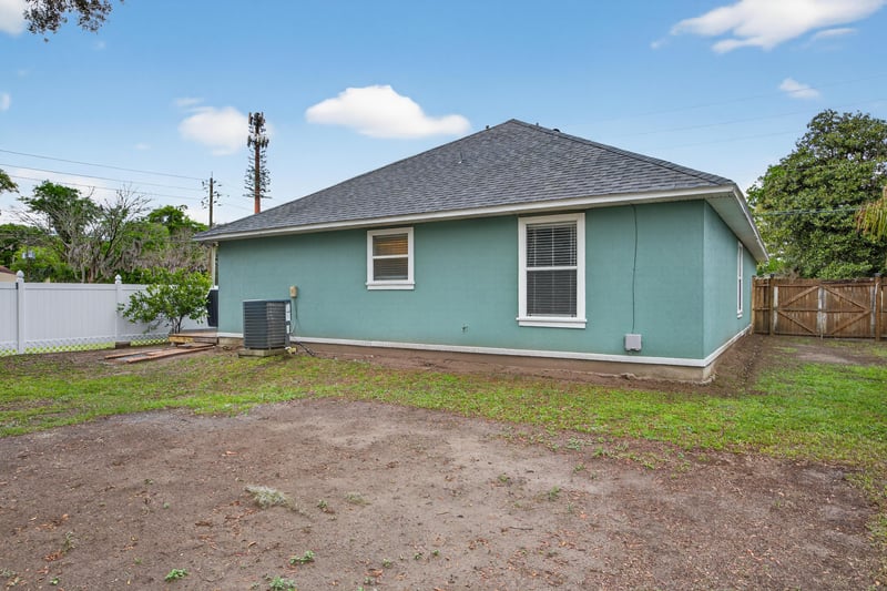 Photo 30 of 4405 Charles Bennett Dr, Jacksonville, FL 32225, photographed by Megapixeler