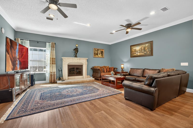 Photo 9 of 11341 V C Johnson Rd, Jacksonville, FL 32218, photographed by Megapixeler