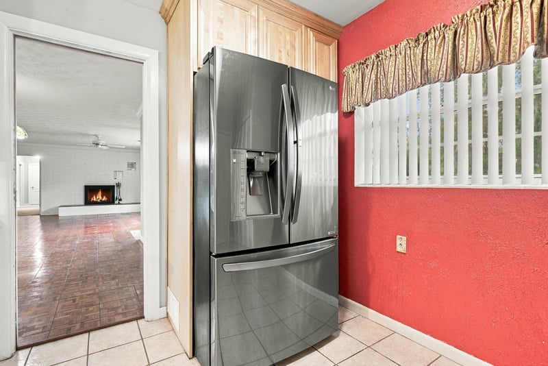 Photo 31 of 6871 Hyde Grove Ave, Jacksonville, FL 32210, photographed by Megapixeler