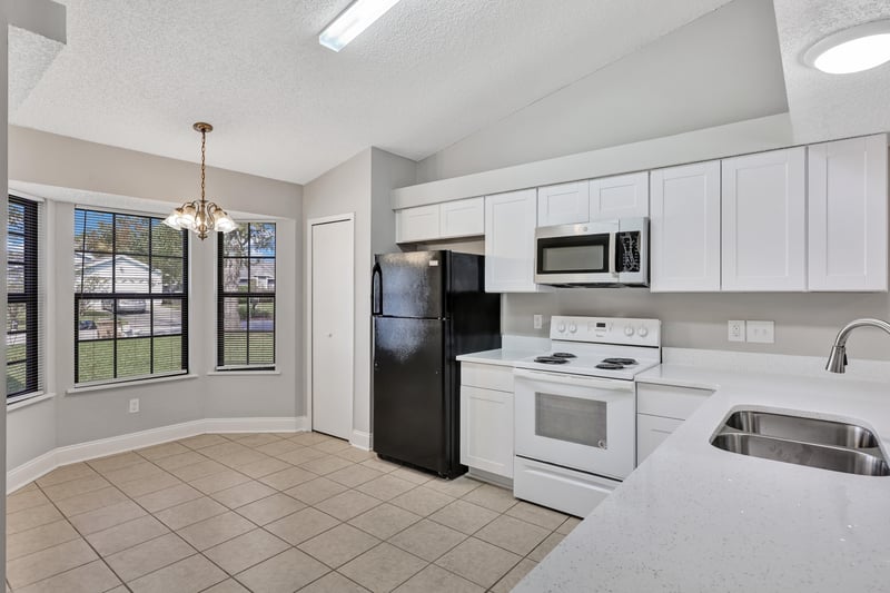 Photo 16 of 1579 Ibis Dr, Orange Park, FL 32065, photographed by Megapixeler