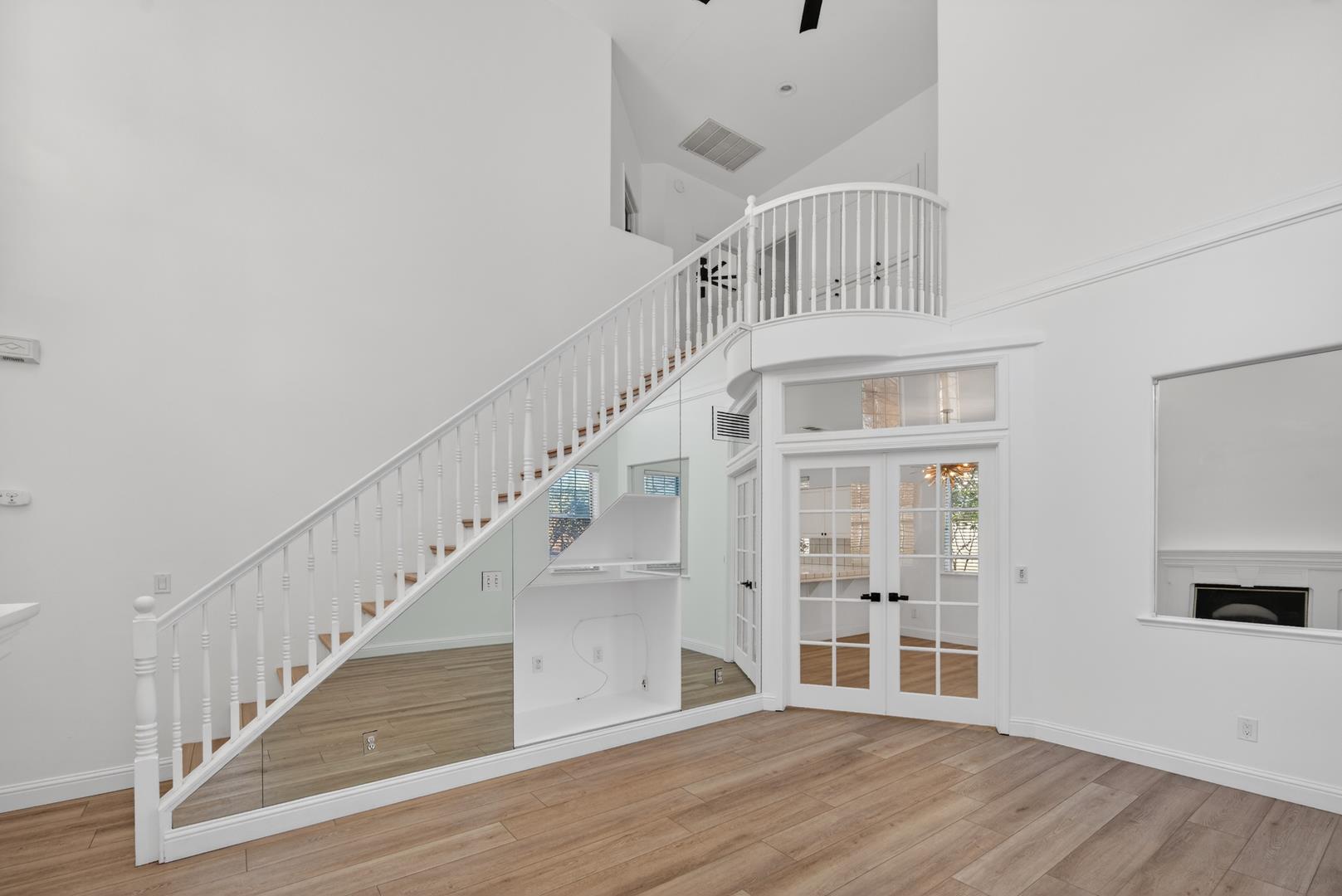 1079 E Monticello Cir, photo 21