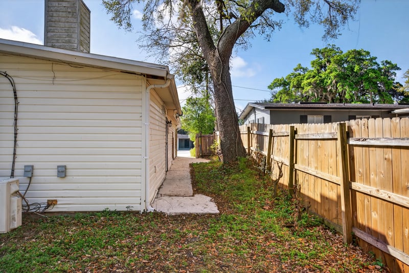 Photo 49 of 5933 Green Hill Ln, Jacksonville, FL 32211, photographed by Megapixeler