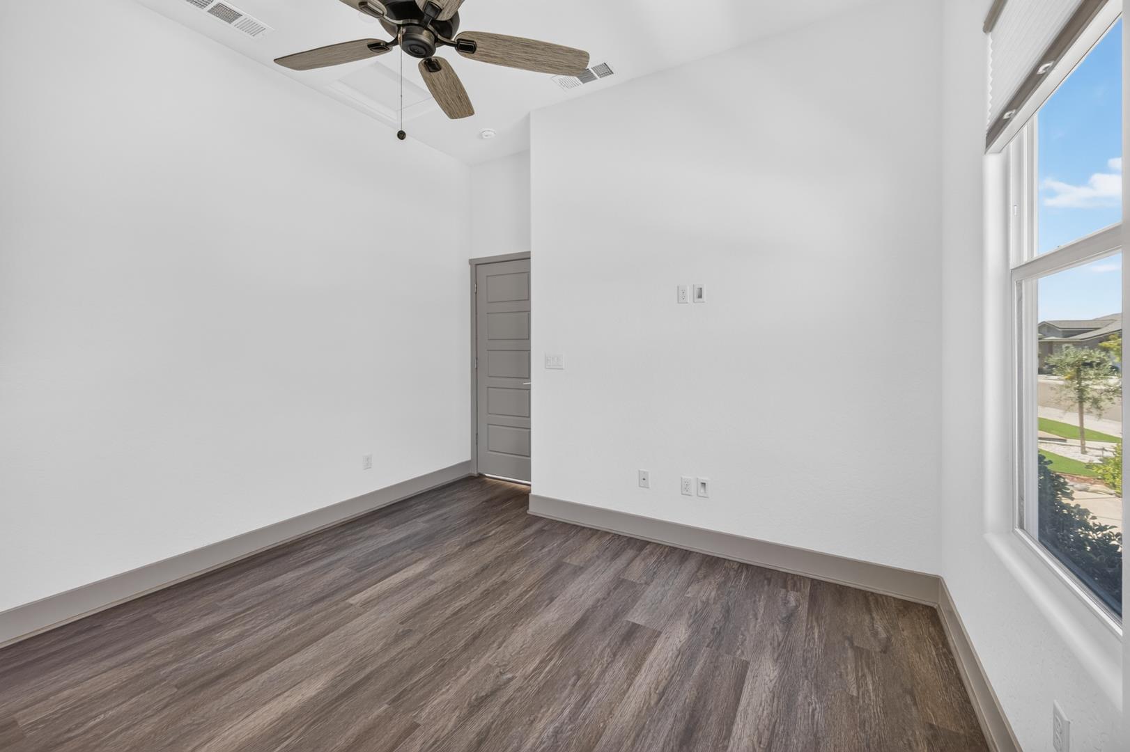 655 Huntington Ave, photo 48