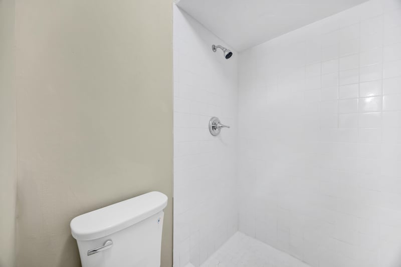 Photo 45 of 4351 Queensway Dr, Jacksonville, FL 32257, photographed by Megapixeler