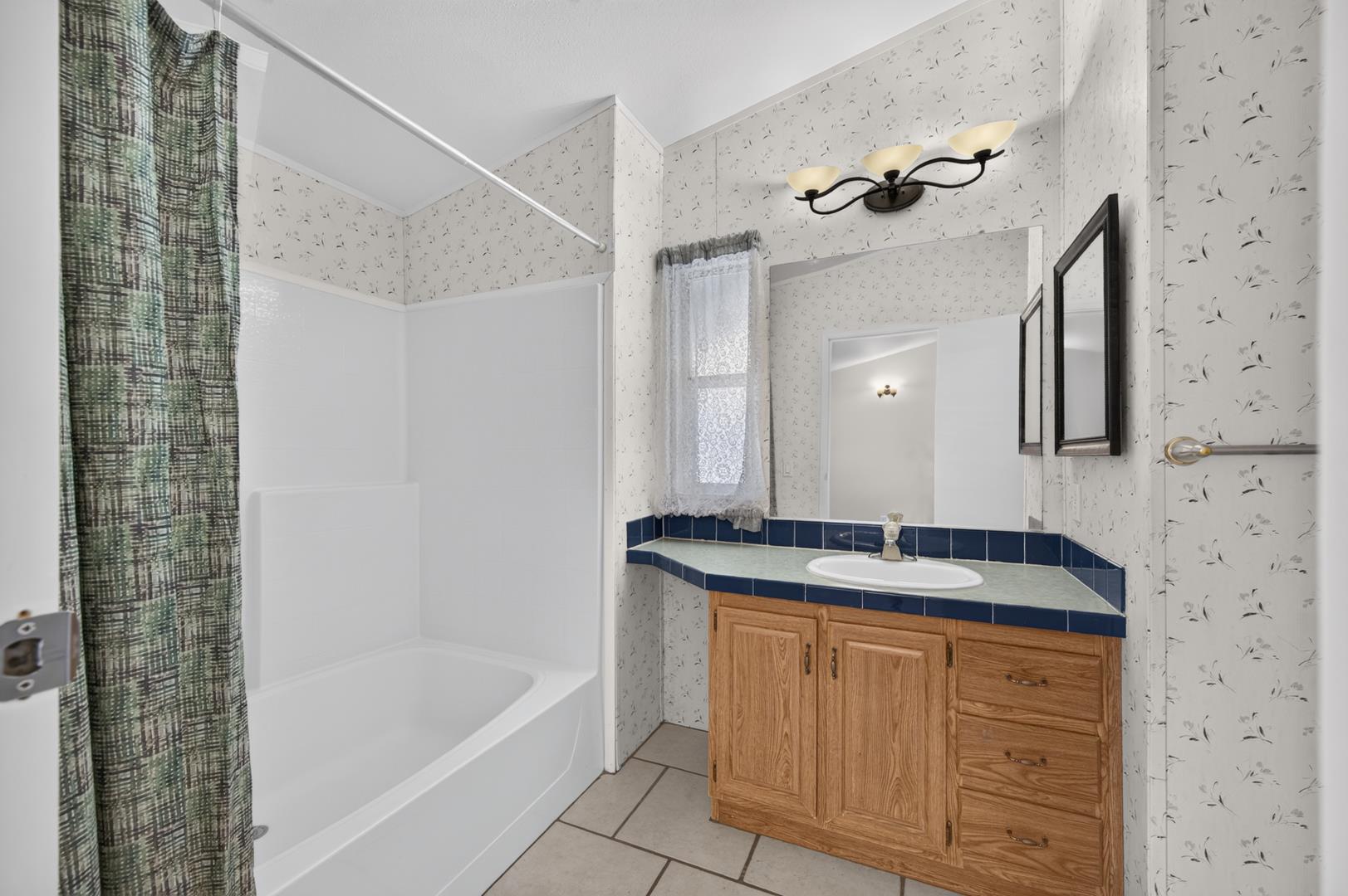 31417 Auberry Rd, photo 12