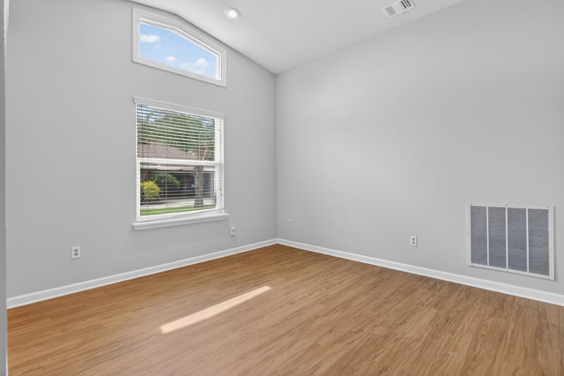 Dining Room 2 at 622 Valley Forge Rd N, Neptune Beach, FL 32266