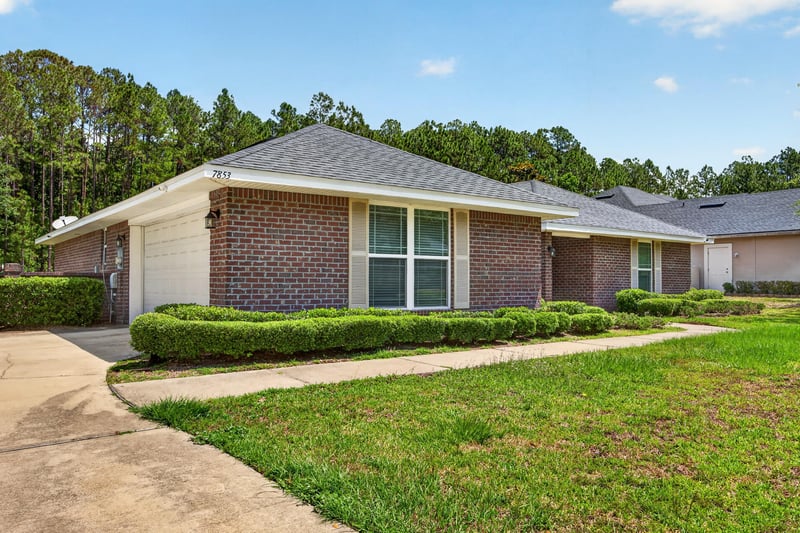 Photo 40 of 7853 Dawsons Creek Dr, Jacksonville, FL 32222, photographed by Megapixeler